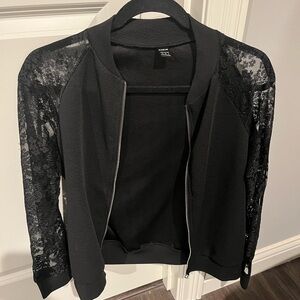 Women's Black Lace Sleeve Jacket
